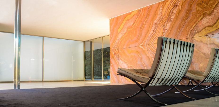 Barcelona pavilion Mies